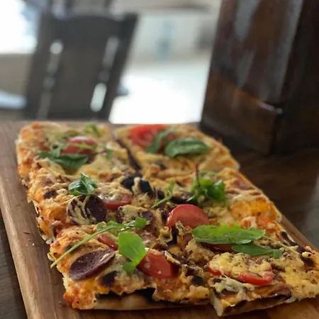 хамам даросо з басейном Hotel apartamentowy Kosów