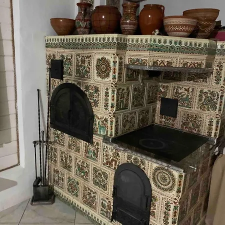 Apart Otel хамам даросо з басейном Kosiv
