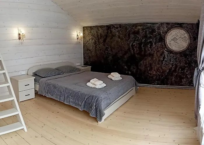 Apart Otel хамам даросо з басейном Kosiv