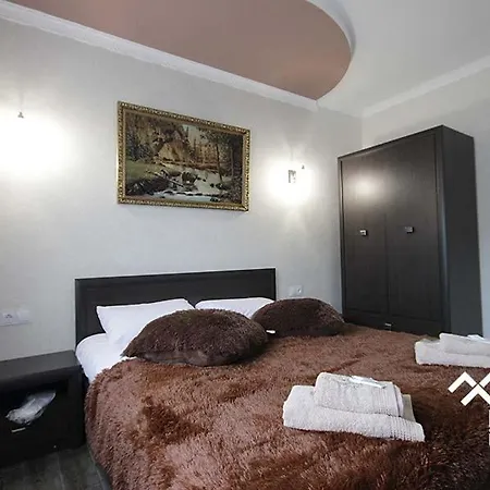 хамам даросо з басейном * Kosiv