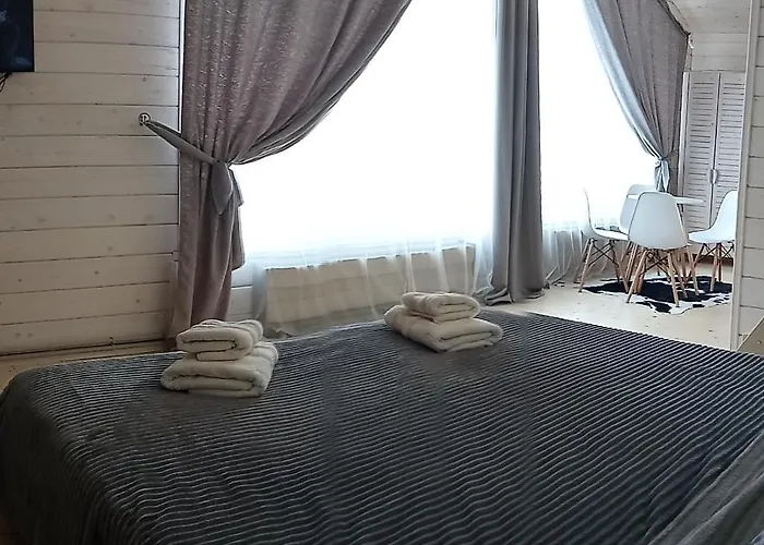 хамам даросо з басейном Hotel apartamentowy Kosów